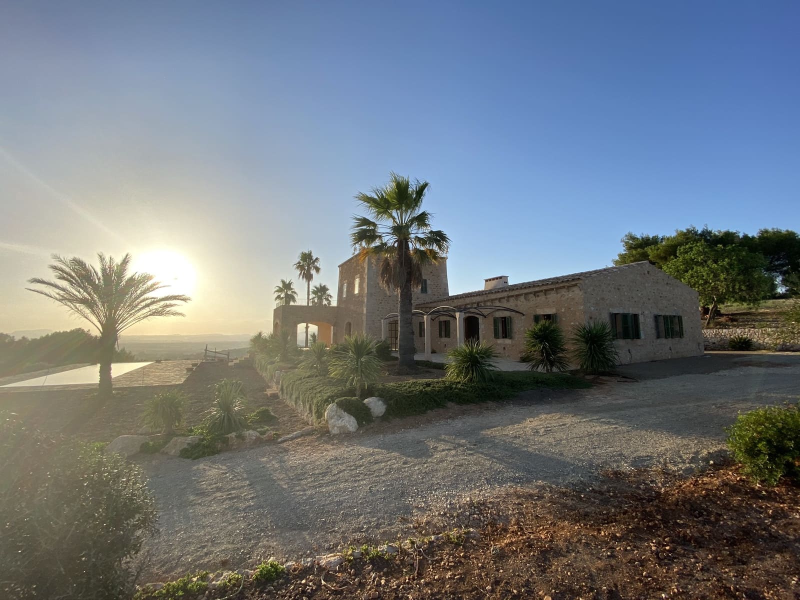 Finca/Landehus til leje i Manacor med swimmingpool - € 5.700 (Ref: 9199992)