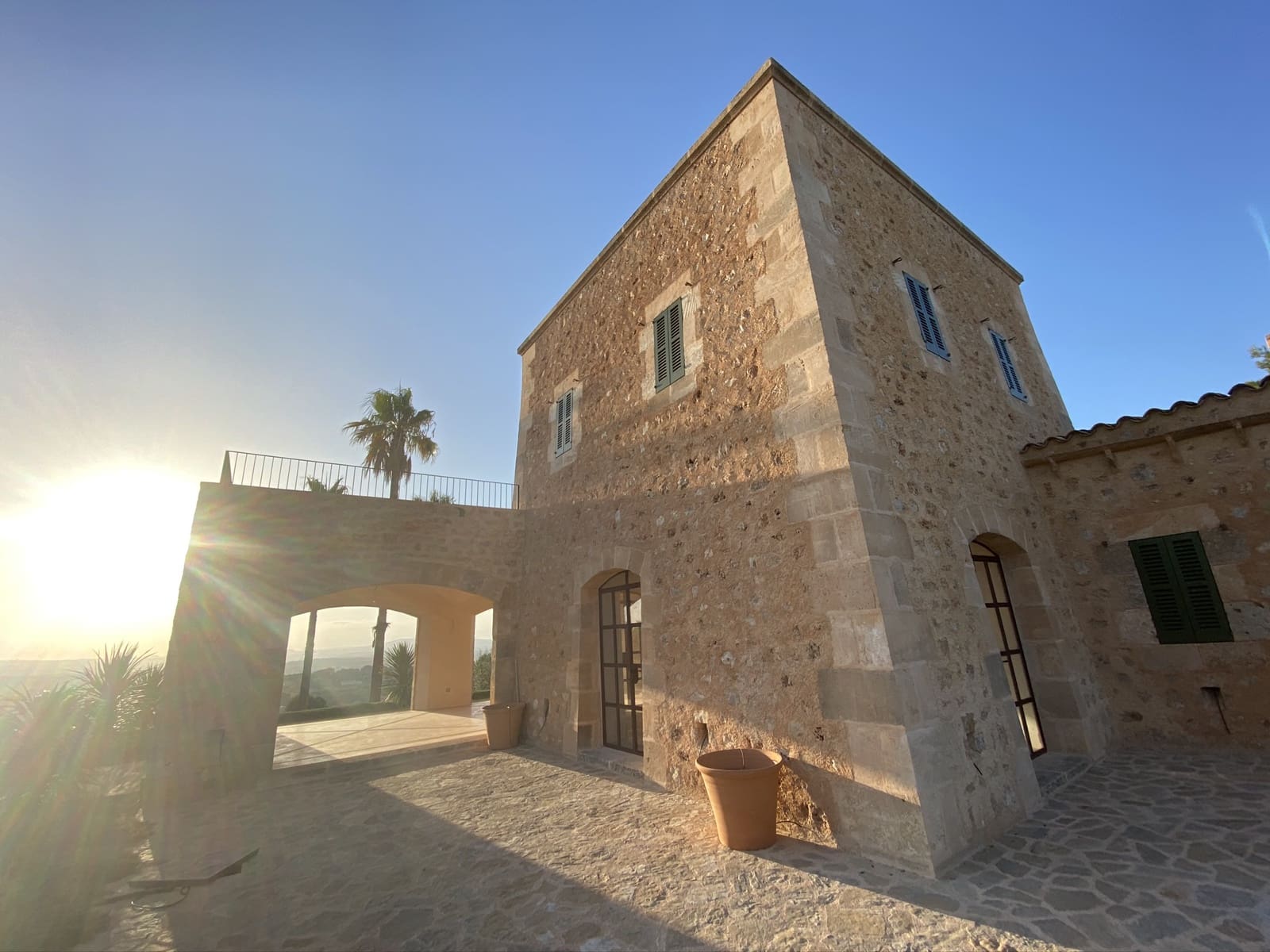 Finca/Landehus til leje i Manacor med swimmingpool - € 5.700 (Ref: 9199992)