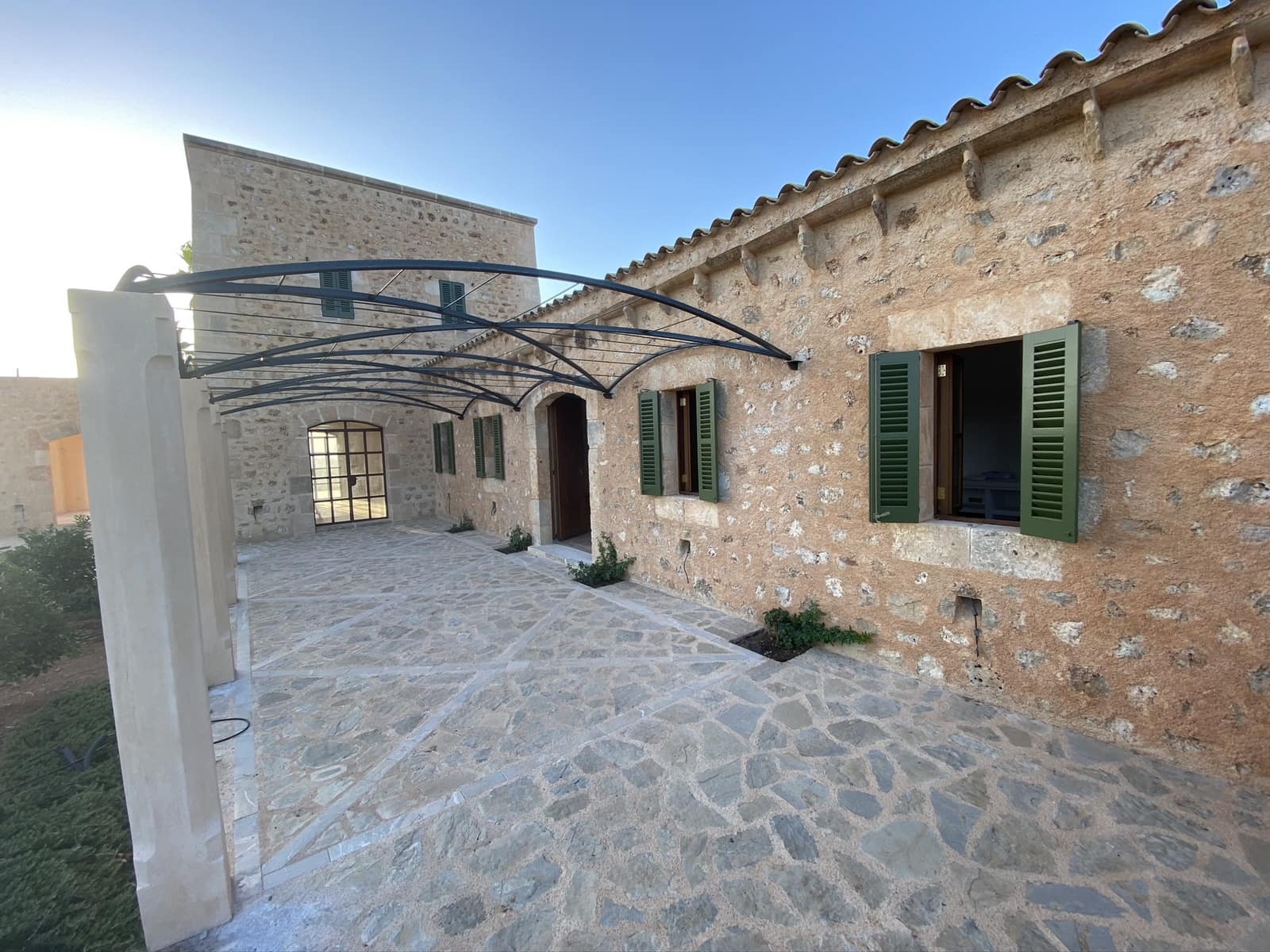 Finca/Landehus til leje i Manacor med swimmingpool - € 5.700 (Ref: 9199992)