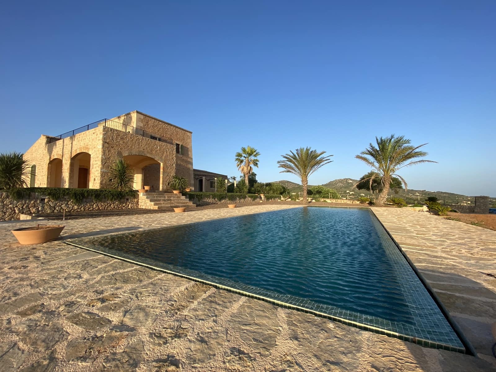 Finca/Landehus til leje i Manacor med swimmingpool - € 5.700 (Ref: 9199992)