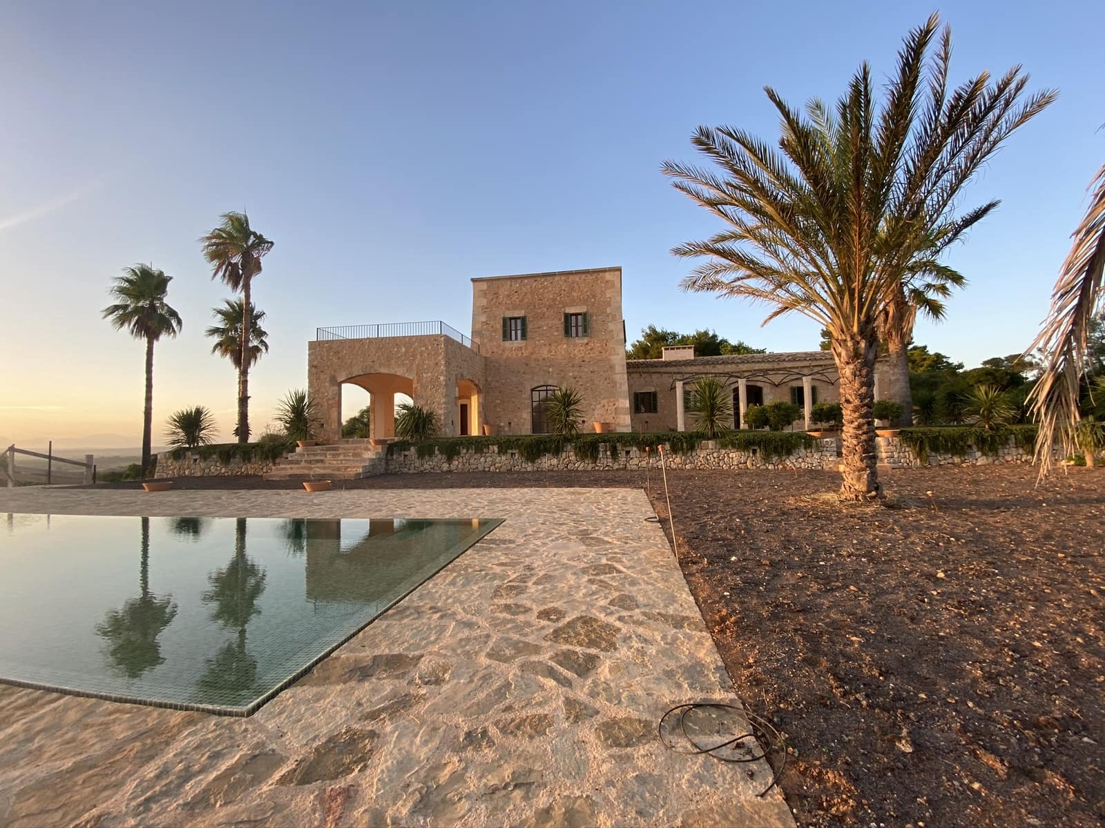 Finca/Landehus til leje i Manacor med swimmingpool - € 5.700 (Ref: 9199992)