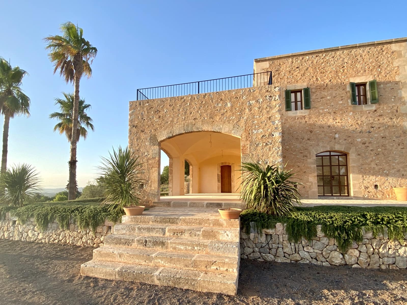 Finca/Landehus til leje i Manacor med swimmingpool - € 5.700 (Ref: 9199992)