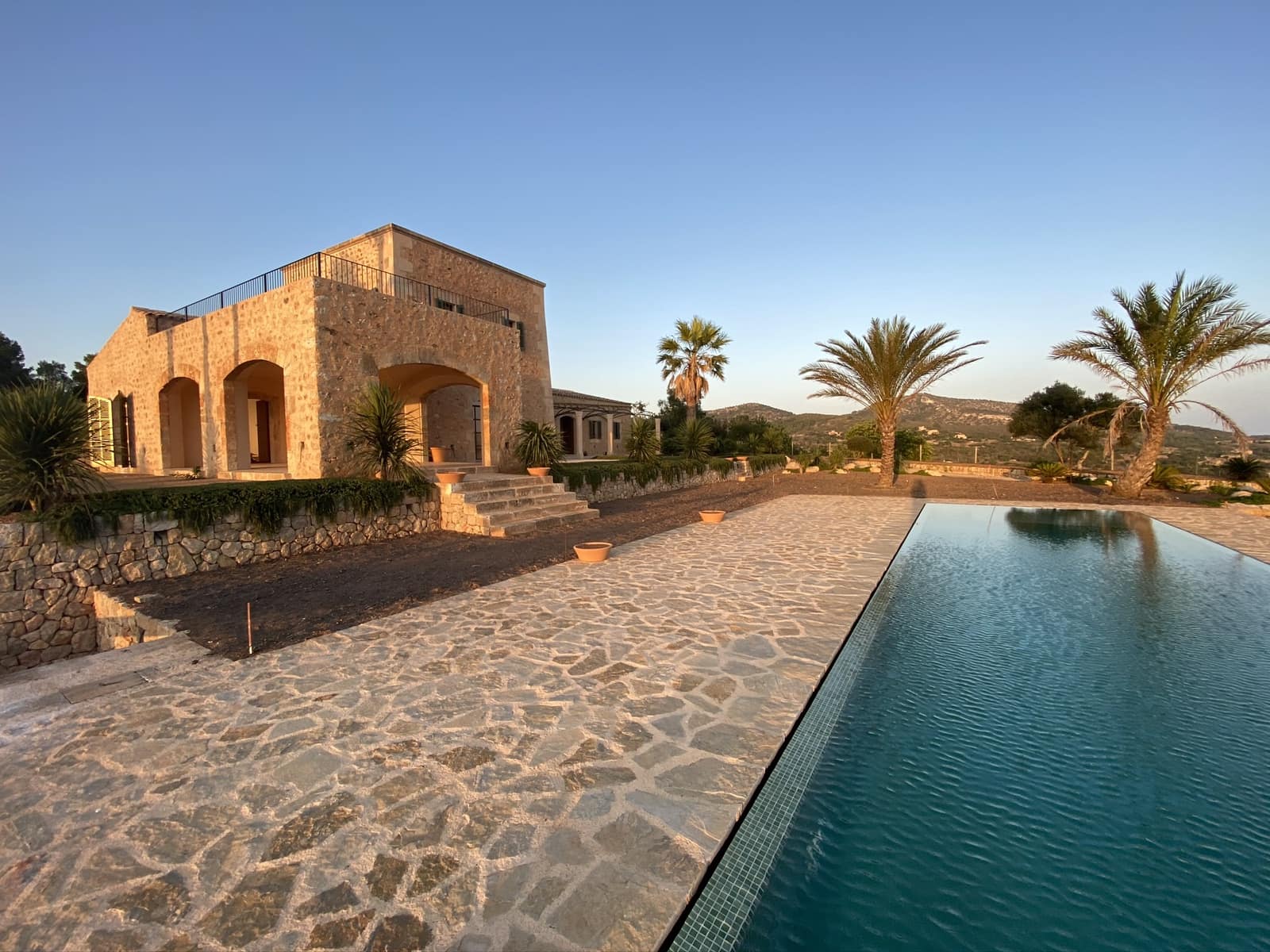 Finca/Landehus til leje i Manacor med swimmingpool - € 5.700 (Ref: 9199992)