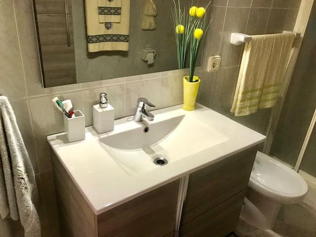 5 bedroom Townhouse for sale in Porreres with garage - € 655,000 (Ref: 9200001)