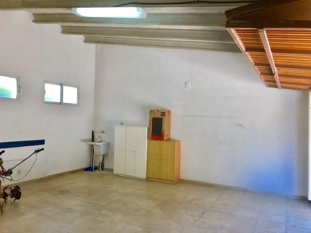 5 bedroom Townhouse for sale in Porreres with garage - € 655,000 (Ref: 9200001)