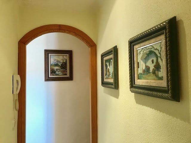 5 bedroom Townhouse for sale in Porreres with garage - € 655,000 (Ref: 9200001)