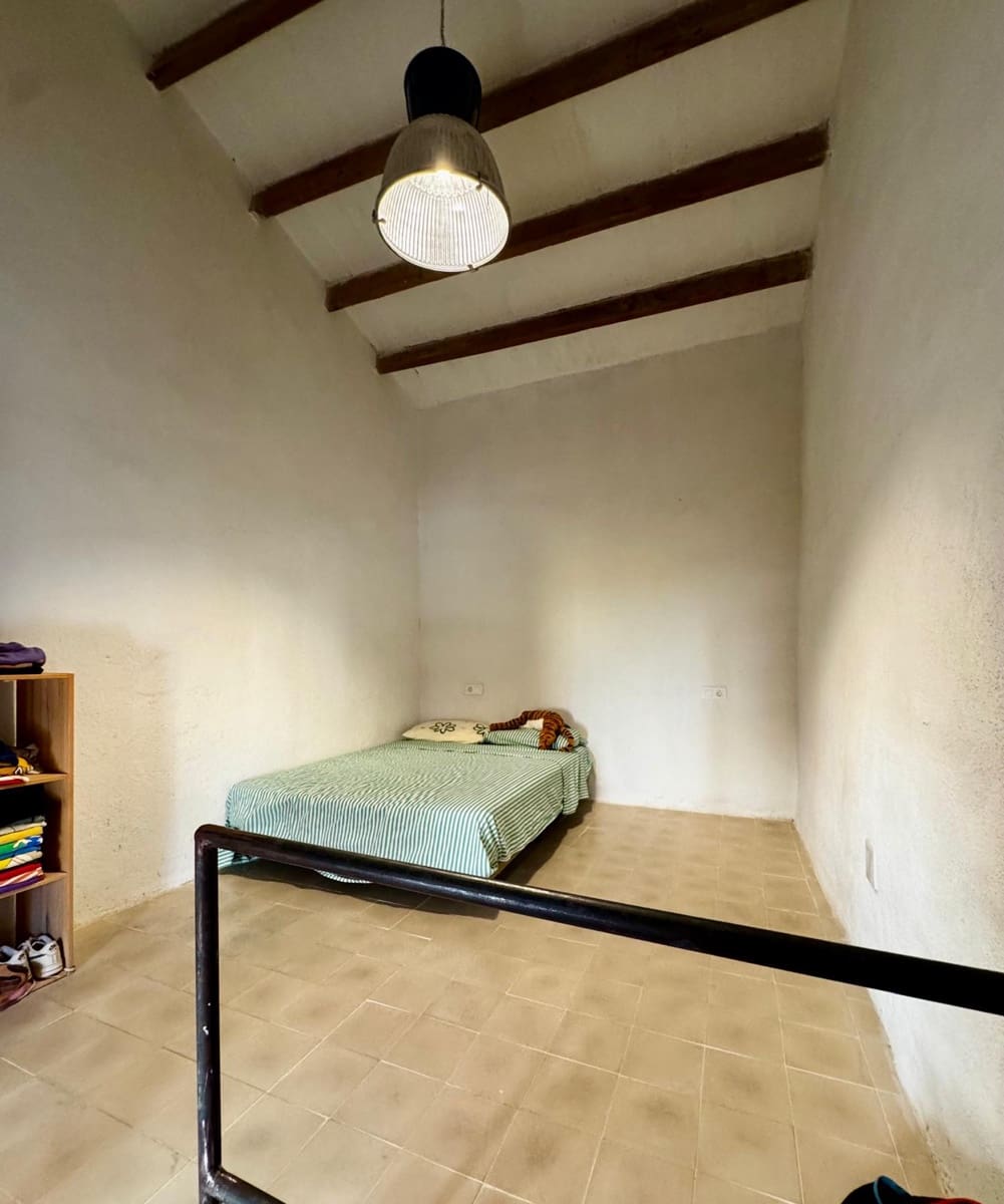 3 soveværelse Byhus til leje i Buger - € 2.500 (Ref: 9325419)