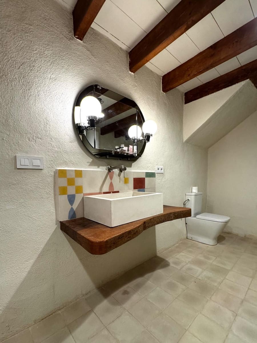 3 soveværelse Byhus til leje i Buger - € 2.500 (Ref: 9325419)