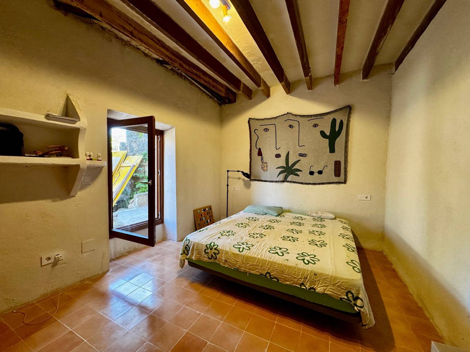 3 soveværelse Byhus til leje i Buger - € 2.500 (Ref: 9325419)