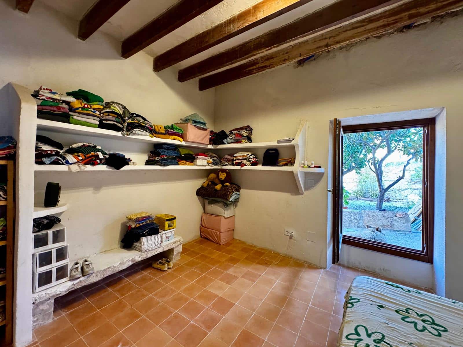 3 soveværelse Byhus til leje i Buger - € 2.500 (Ref: 9325419)