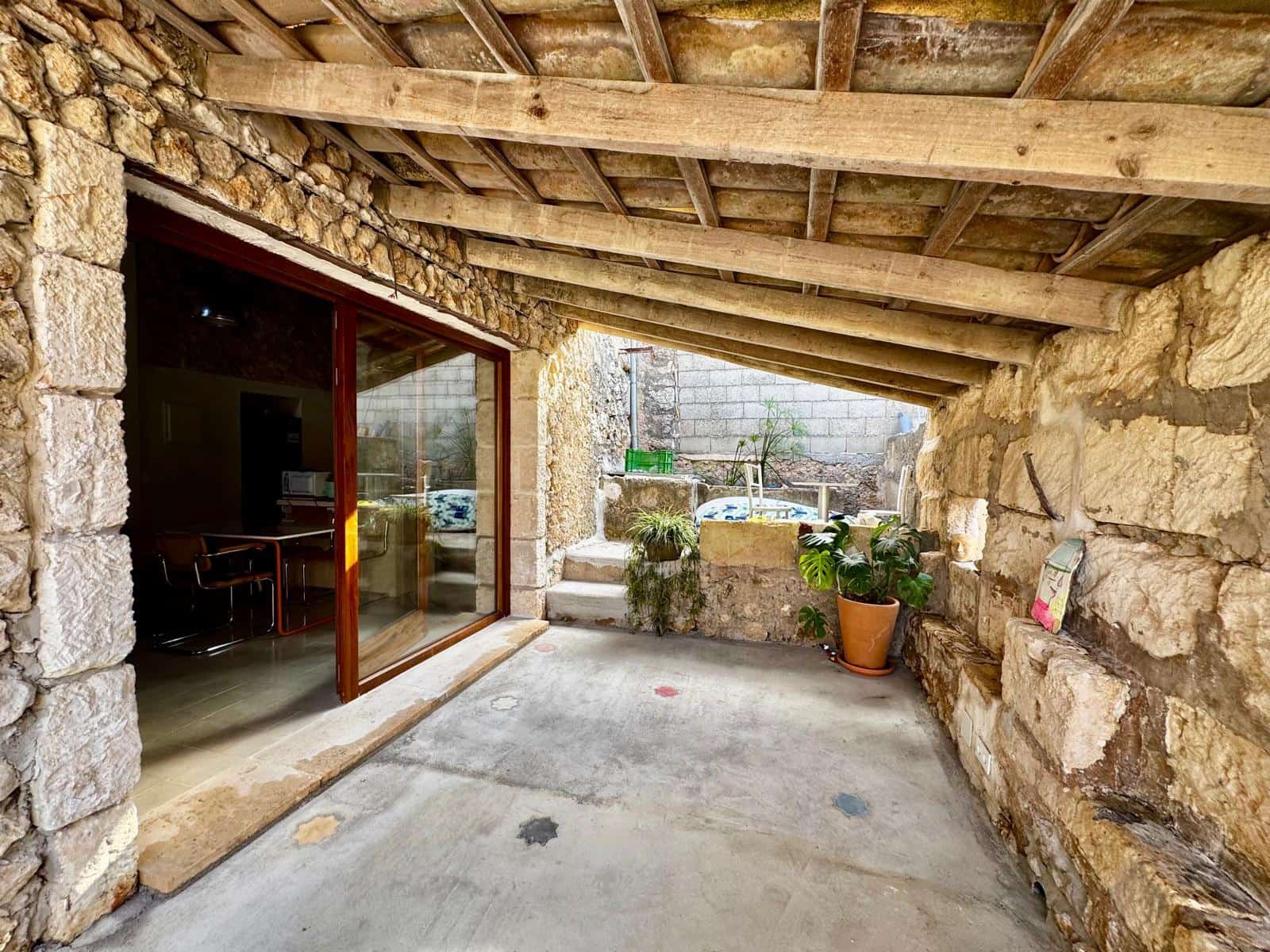 3 soveværelse Byhus til leje i Buger - € 2.500 (Ref: 9325419)