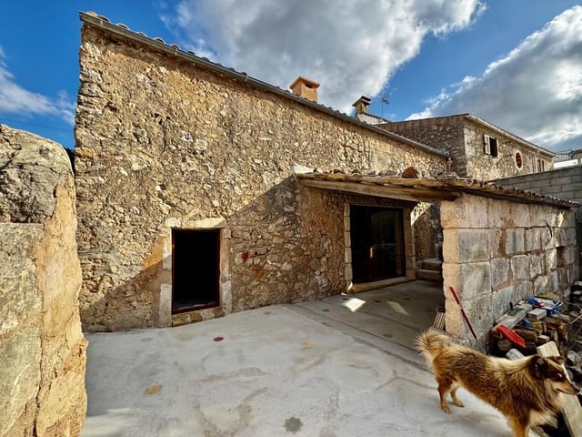 3 sovrum Hus att hyra i Búger - 2 500 € (Ref: 9325419)