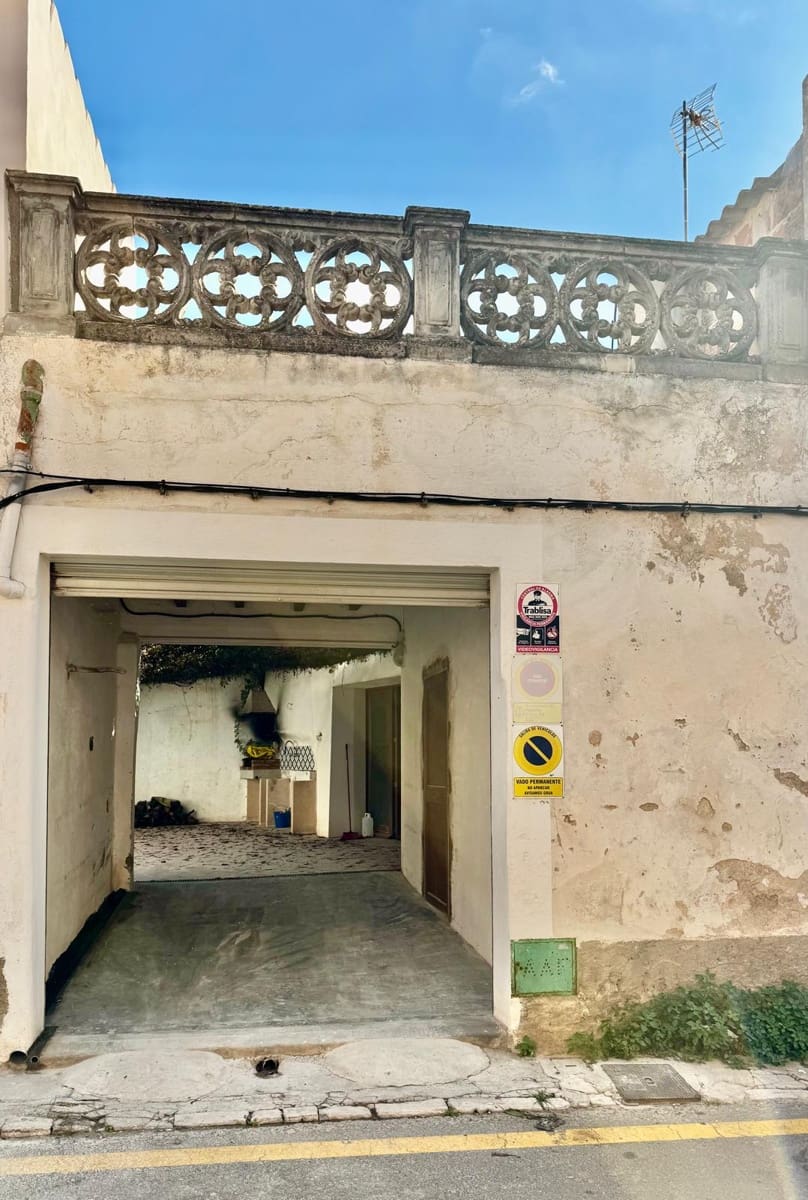 Dom na sprzedaż w Felanitx - 380 000 € (Ref: 9325421)