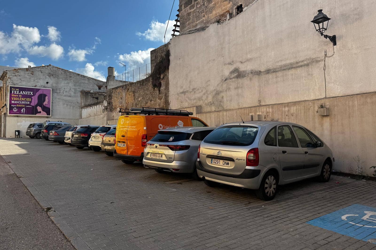 Dom na sprzedaż w Felanitx - 380 000 € (Ref: 9325421)