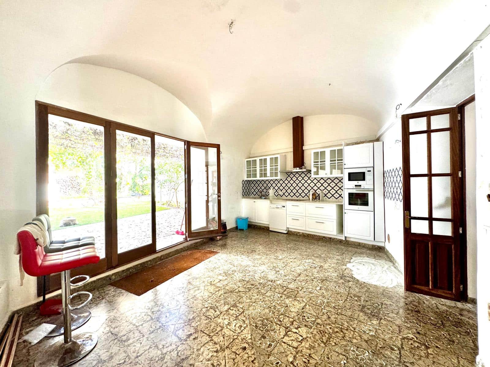 Dom na sprzedaż w Felanitx - 380 000 € (Ref: 9325421)