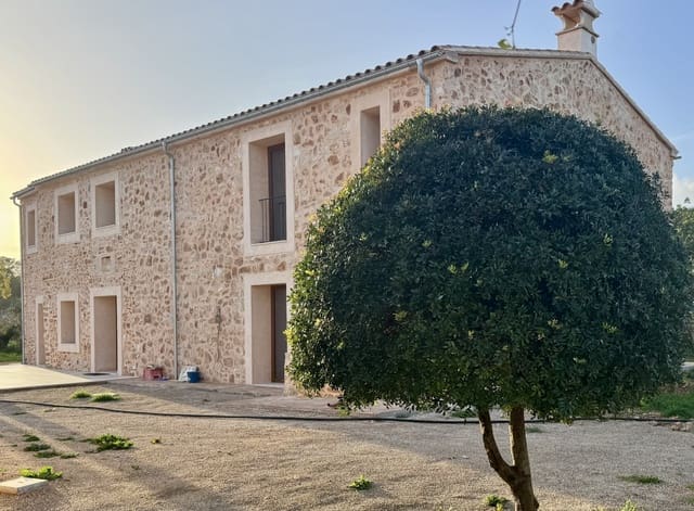 Finca/Maison de Campagne de 5 chambres à louer à Portocolom, Felanitx avec garage - 6 000 € (Ref: 9783473)