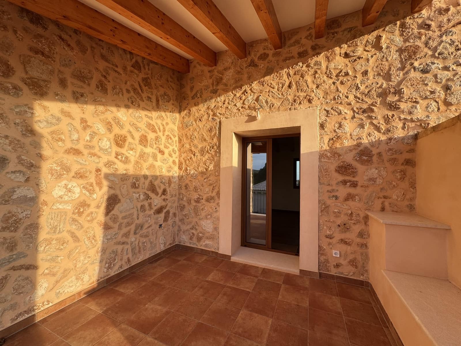 5 bedroom Finca/Country House for rent in Portocolom with pool garage - € 5,000 (Ref: 9783473)