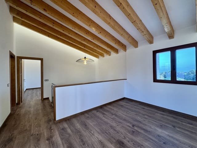 Finca/Maison de Campagne de 5 chambres à louer à Portocolom, Felanitx avec garage - 6 000 € (Ref: 9783473)