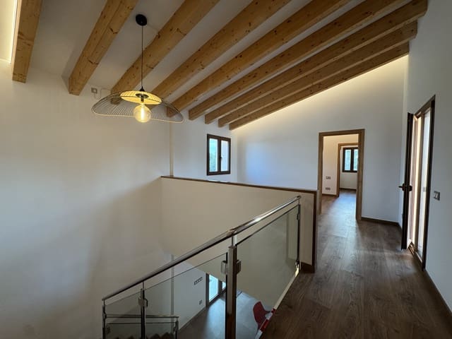 Finca/Maison de Campagne de 5 chambres à louer à Portocolom, Felanitx avec garage - 6 000 € (Ref: 9783473)