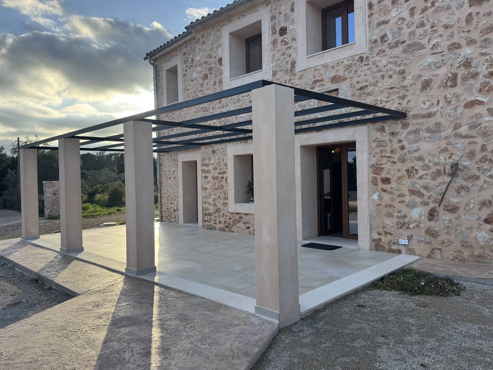 5 bedroom Finca/Country House for rent in Portocolom with pool garage - € 5,000 (Ref: 9783473)