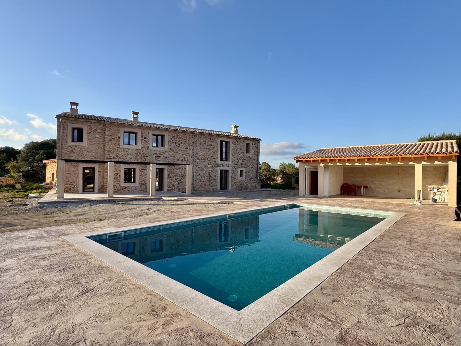 5 bedroom Finca/Country House for rent in Portocolom with pool garage - € 5,000 (Ref: 9783473)