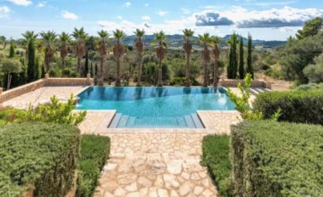 4 bedroom Finca/Country House for sale in Manacor with pool garage - € 3,900,000 (Ref: 9789732)