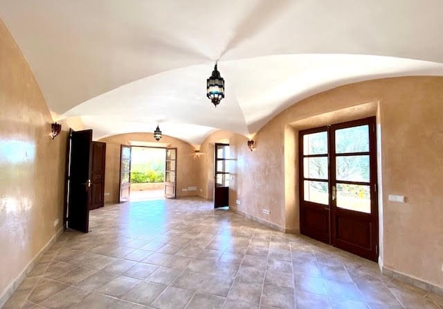 4 bedroom Finca/Country House for sale in Manacor with pool garage - € 3,900,000 (Ref: 9789732)