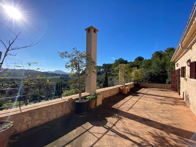 4 bedroom Finca/Country House for sale in Manacor with pool garage - € 3,900,000 (Ref: 9789732)