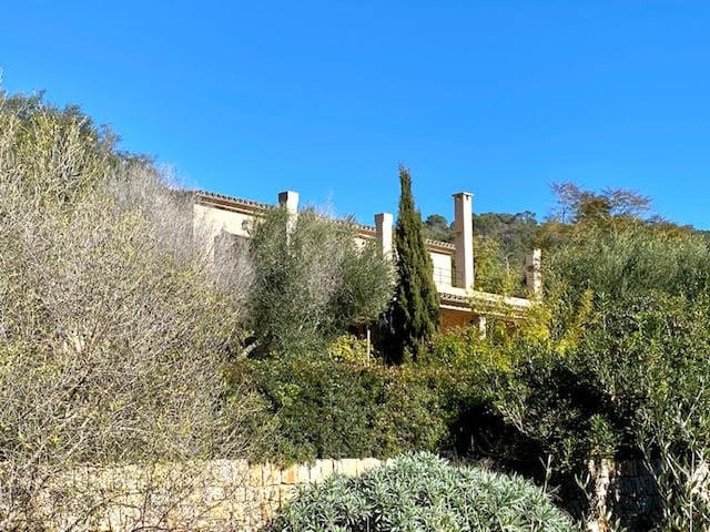 4 bedroom Finca/Country House for sale in Manacor with pool garage - € 3,900,000 (Ref: 9789732)
