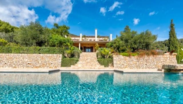 4 bedroom Finca/Country House for sale in Manacor with pool garage - € 3,900,000 (Ref: 9789732)