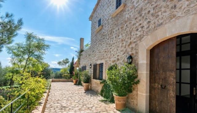 4 bedroom Finca/Country House for sale in Manacor with pool garage - € 3,900,000 (Ref: 9789732)