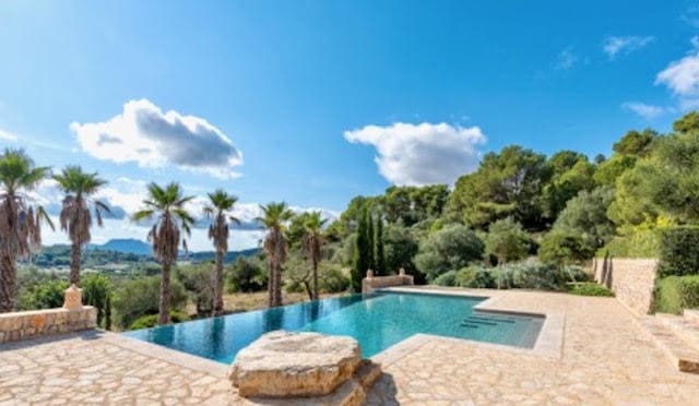 4 bedroom Finca/Country House for sale in Manacor with pool garage - € 3,900,000 (Ref: 9789732)