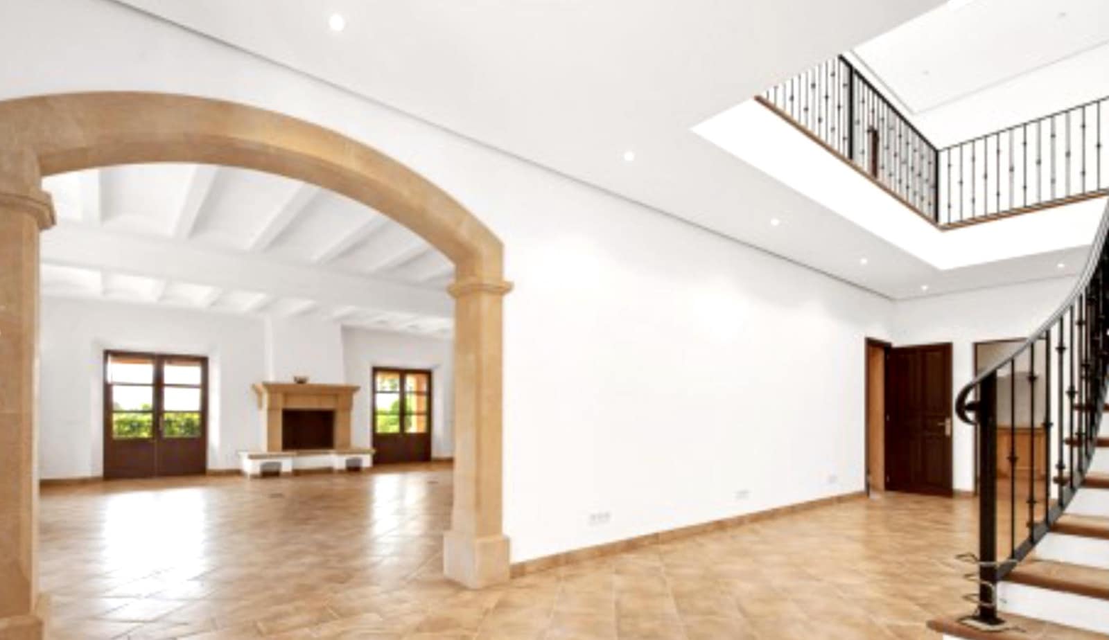 4 bedroom Finca/Country House for sale in Manacor with pool garage - € 3,900,000 (Ref: 9789732)