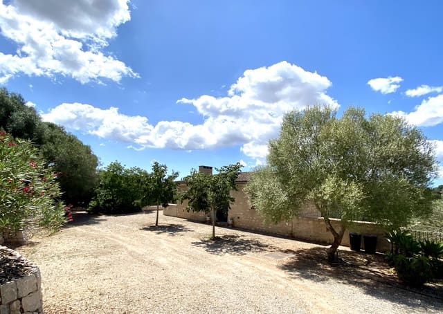 3 soverom Finca/Herregård til leie i Manacor med svømmebasseng - € 3 000 (Ref: 9789750)