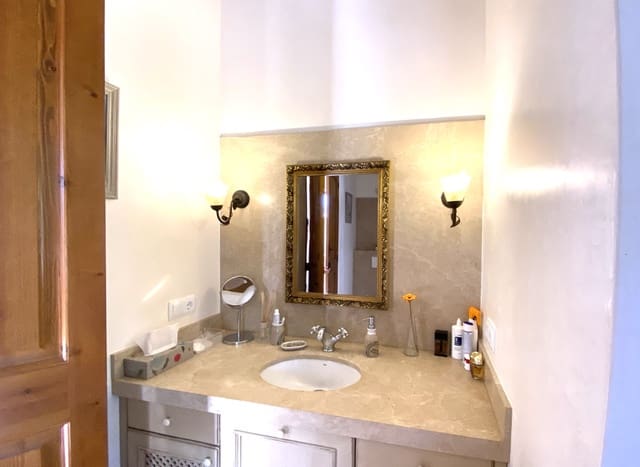 3 soverom Finca/Herregård til leie i Manacor med svømmebasseng - € 3 000 (Ref: 9789750)