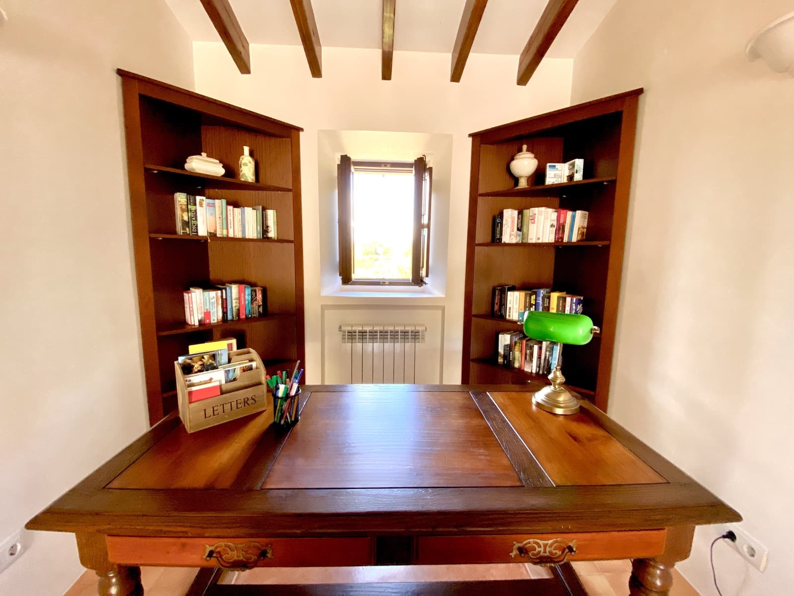 3 soverom Finca/Herregård til leie i Manacor med svømmebasseng - € 3 000 (Ref: 9789750)