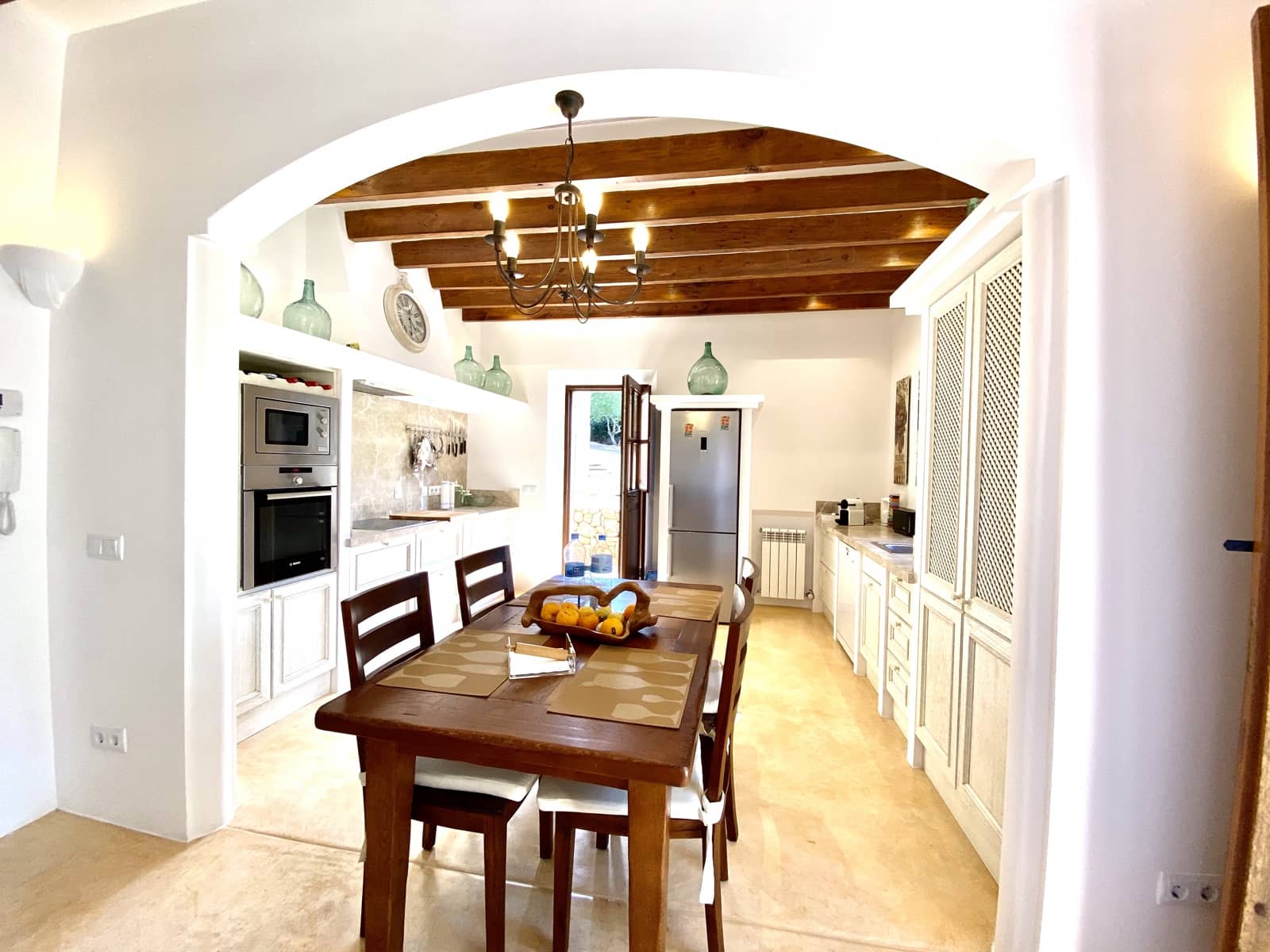 3 soverom Finca/Herregård til leie i Manacor med svømmebasseng - € 3 000 (Ref: 9789750)