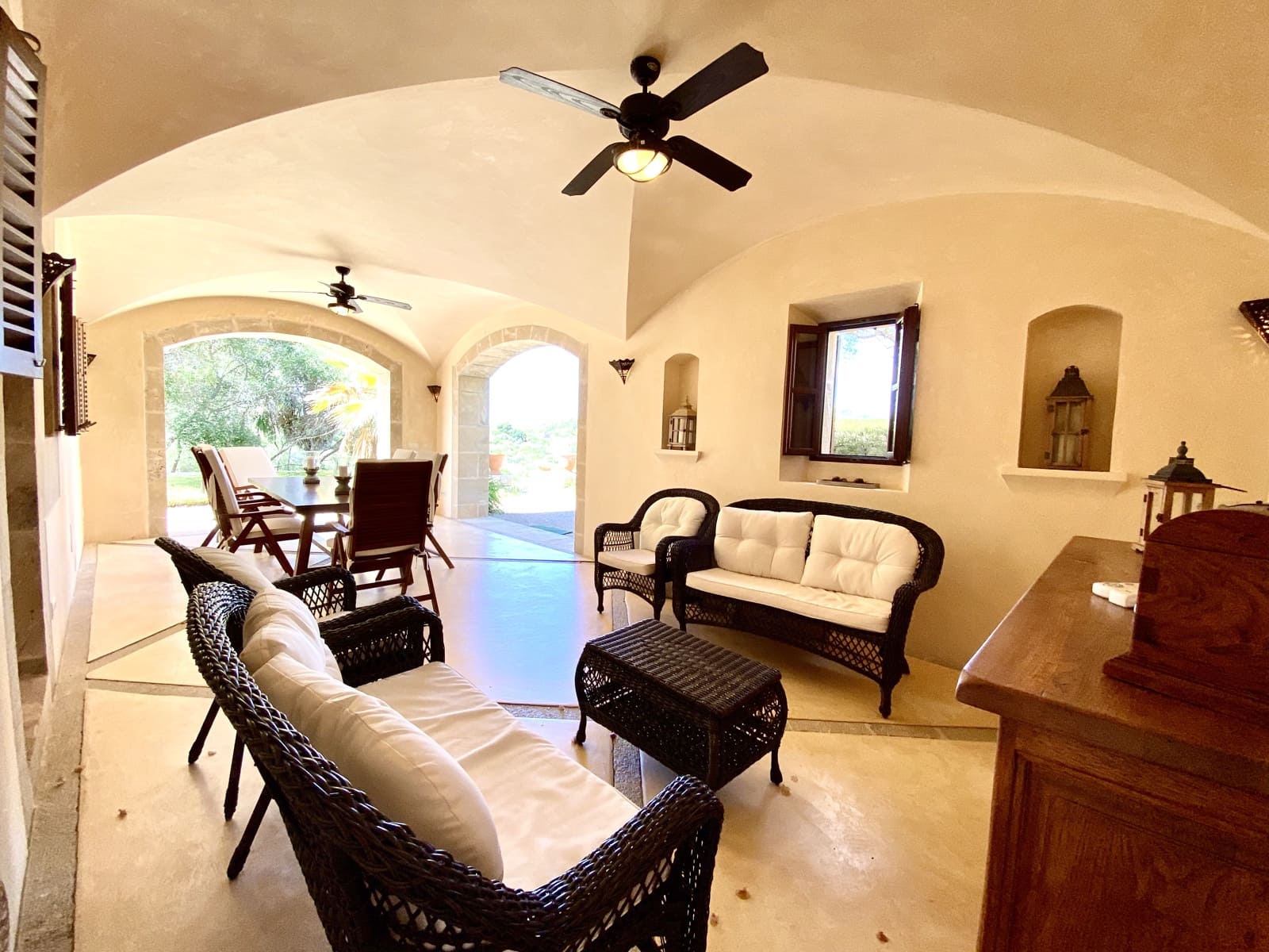 3 soverom Finca/Herregård til leie i Manacor med svømmebasseng - € 3 000 (Ref: 9789750)