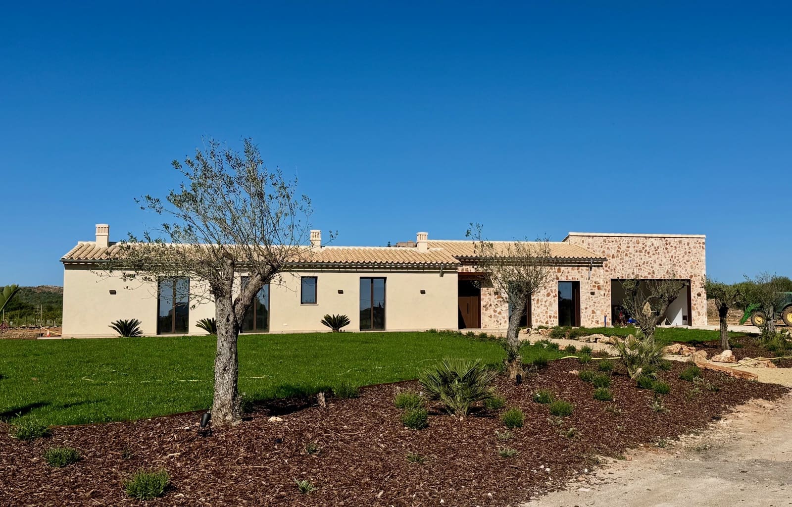 3 soverom Finca/Herregård til leie i Porreres med garasje - € 6 000 (Ref: 9808347)