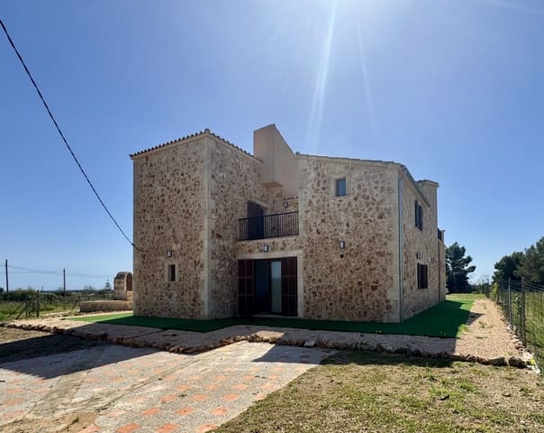 6 chambre Finca/Maison de Campagne à vendre à Portocristo / Port de Manacor, Manacor - 1 750 000 € (Ref: 9829617)