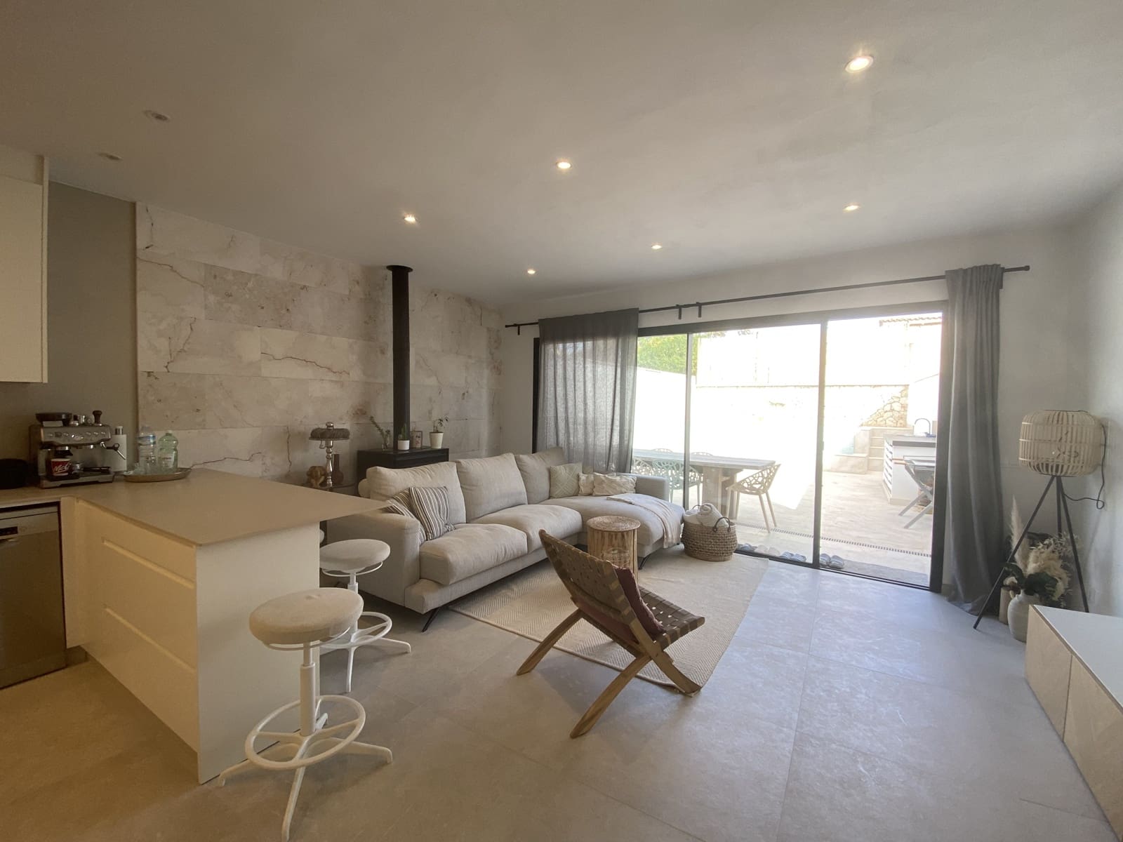 3 bedroom Townhouse for rent in Campos with pool - € 2,500 (Ref: 9844068)