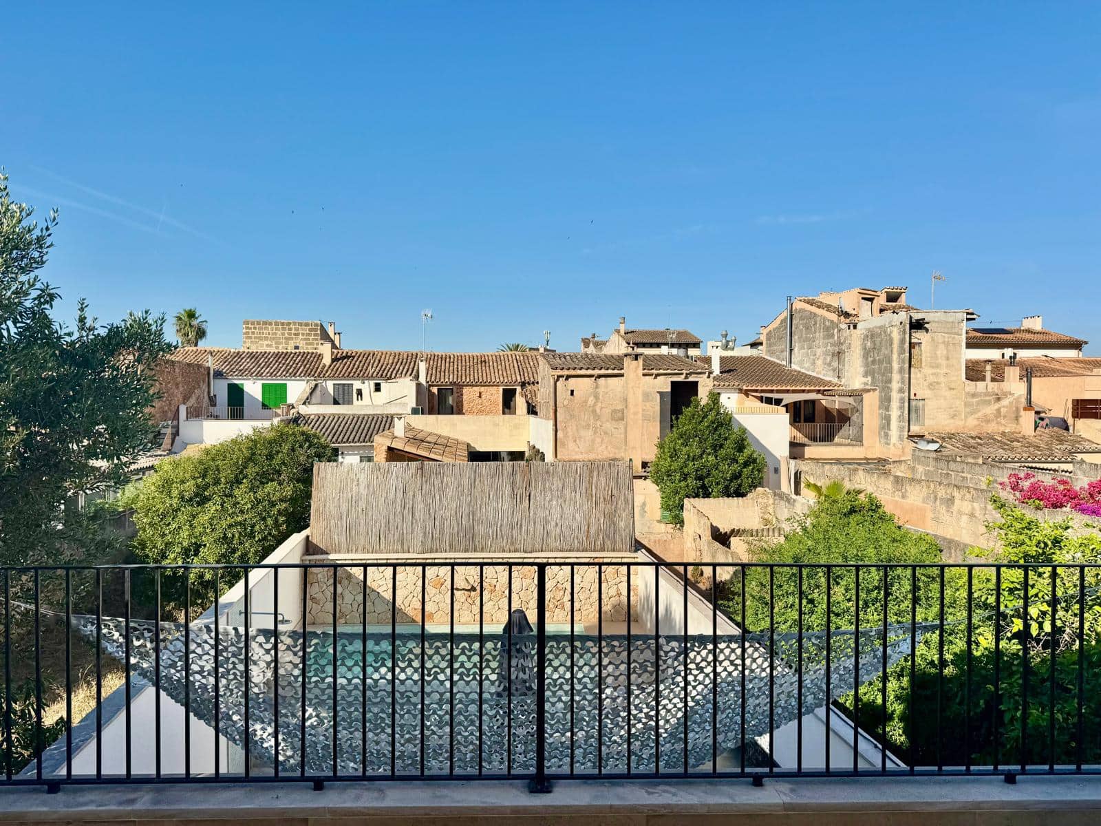 3 bedroom Townhouse for rent in Campos with pool - € 2,200 (Ref: 9844068)