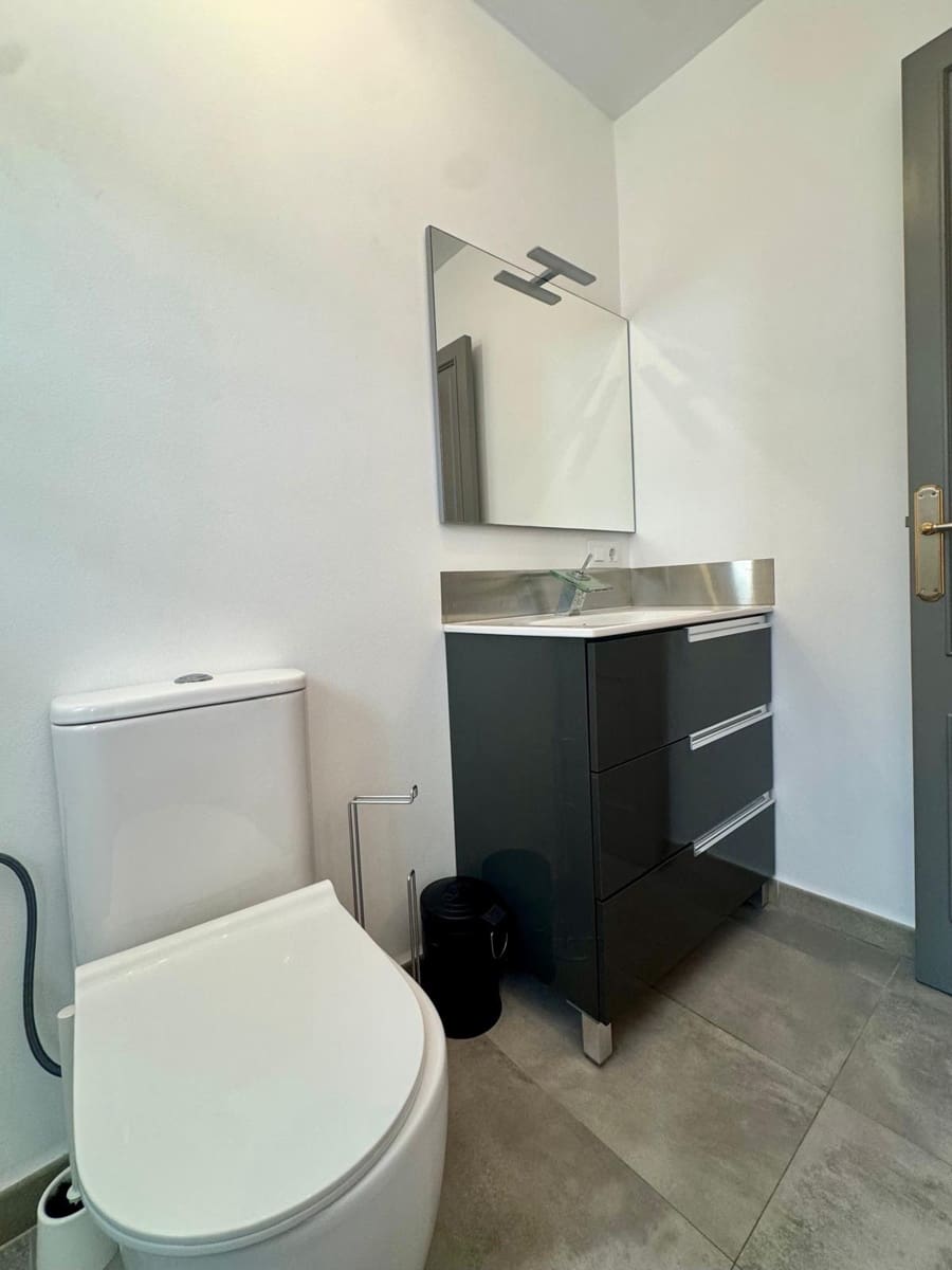 Huoneisto vuokrattavana paikassa Portocristo / Port de Manacor mukana 
autotalli - 2 000 € (Ref: 9899828)