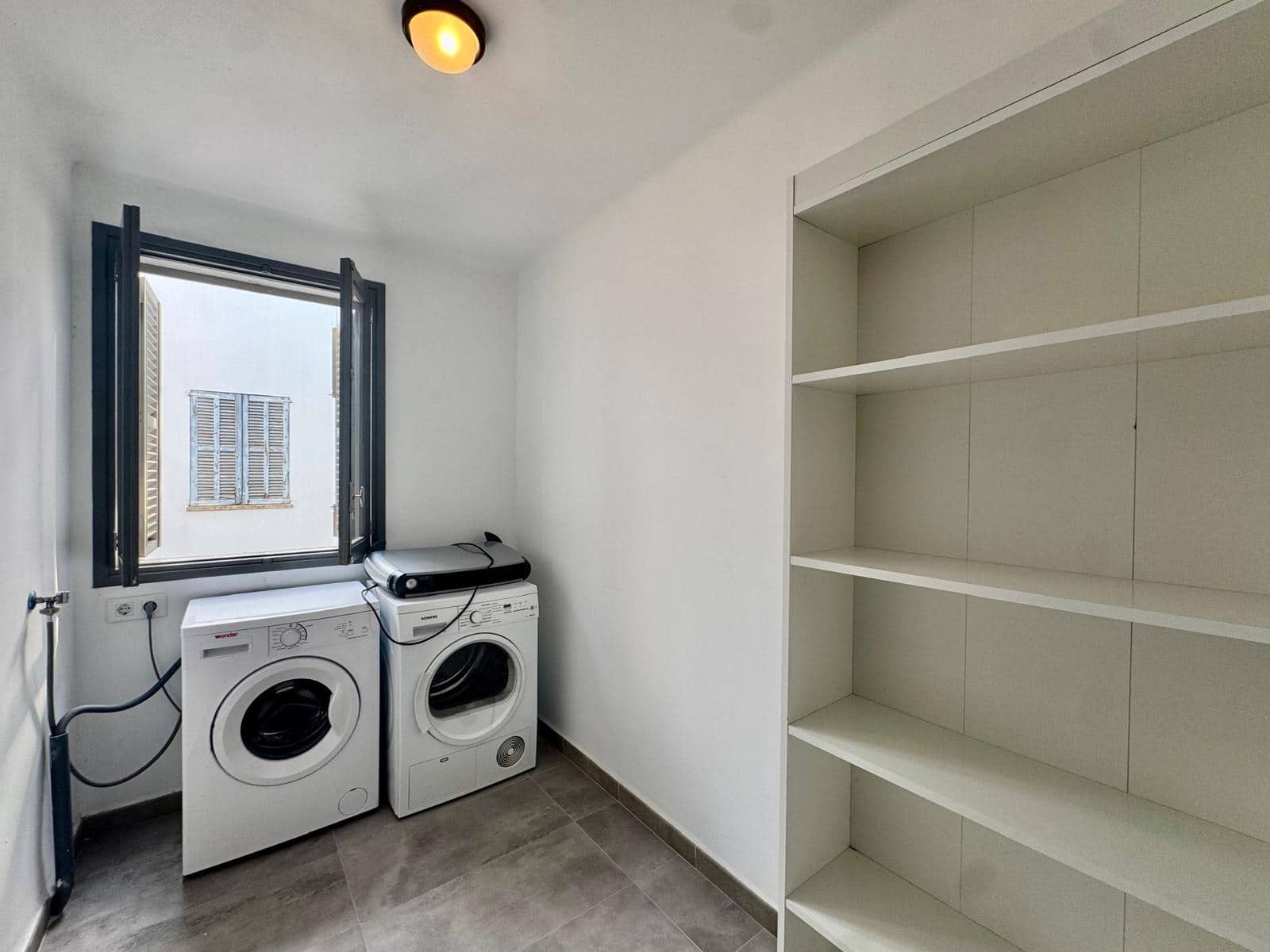 Huoneisto vuokrattavana paikassa Portocristo / Port de Manacor mukana 
autotalli - 2 000 € (Ref: 9899828)