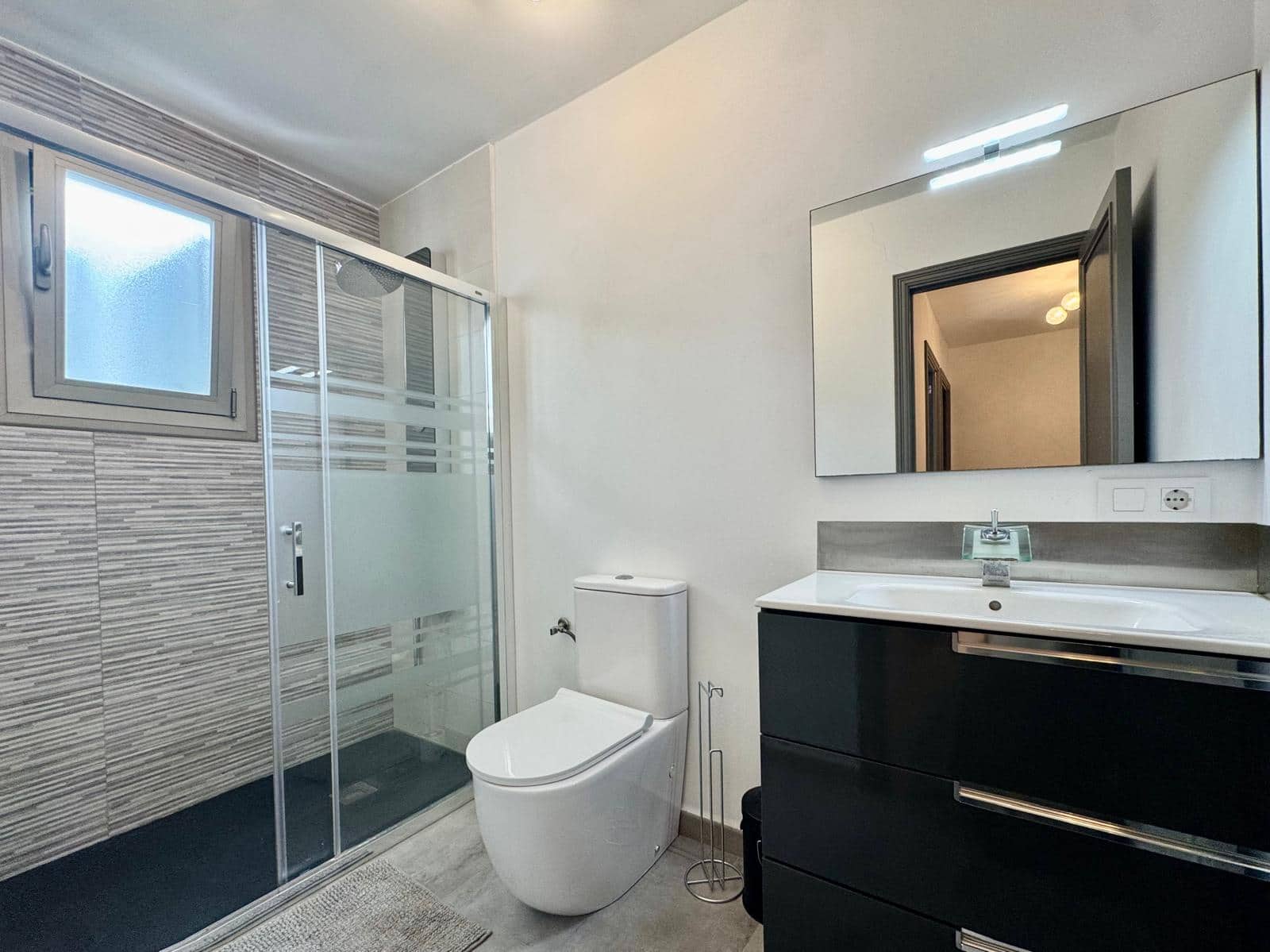 Huoneisto vuokrattavana paikassa Portocristo / Port de Manacor mukana 
autotalli - 2 000 € (Ref: 9899828)