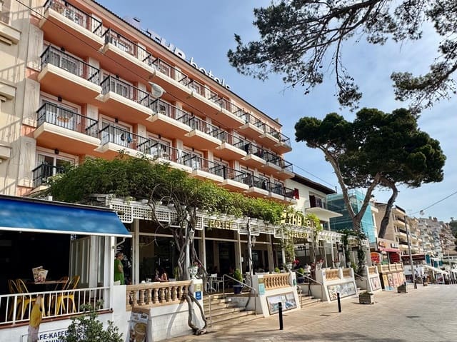 Huoneisto vuokrattavana paikassa Portocristo / Port de Manacor, Manacor mukana 
autotalli - 2 000 € (Ref: 9899828)