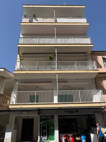4 bedroom Apartment for rent in Colonia de Sant Jordi, Ses Salines - € 1,200 (Ref: 9928476)