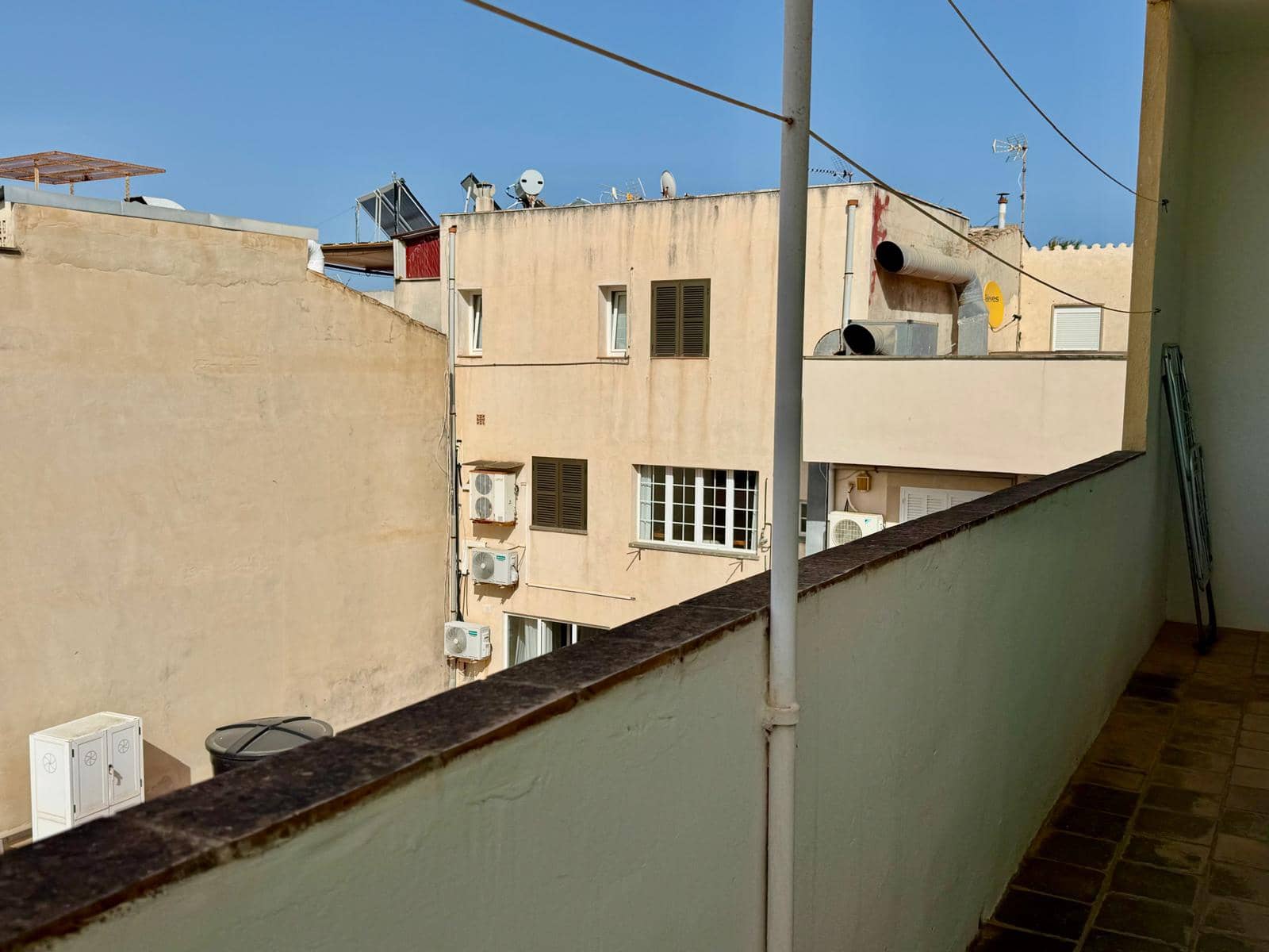4 bedroom Apartment for rent in Colonia de Sant Jordi - € 1,200 (Ref: 9928476)
