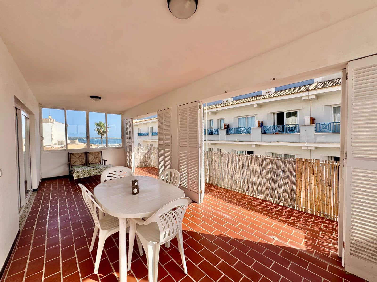 4 bedroom Apartment for rent in Colonia de Sant Jordi - € 1,200 (Ref: 9928476)