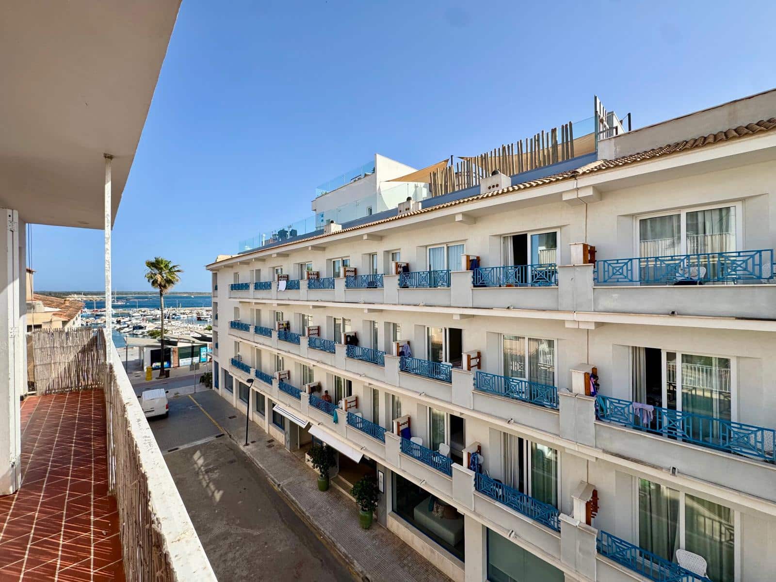 4 bedroom Apartment for rent in Colonia de Sant Jordi - € 1,200 (Ref: 9928476)